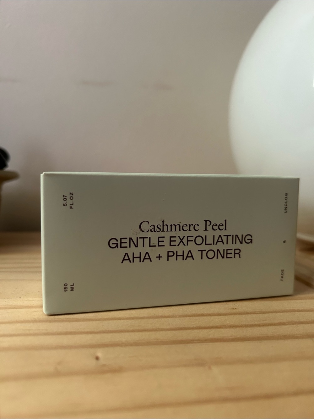 Eadem Cashmere Peel new in sealed box - Picture 2 of 6